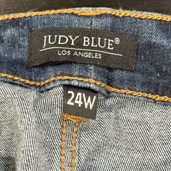 NWT Judy Blue Capri Fit Dark Wash JB82154DK Womens Plus Denim Jeans Size 24W - Picture 6 of 12